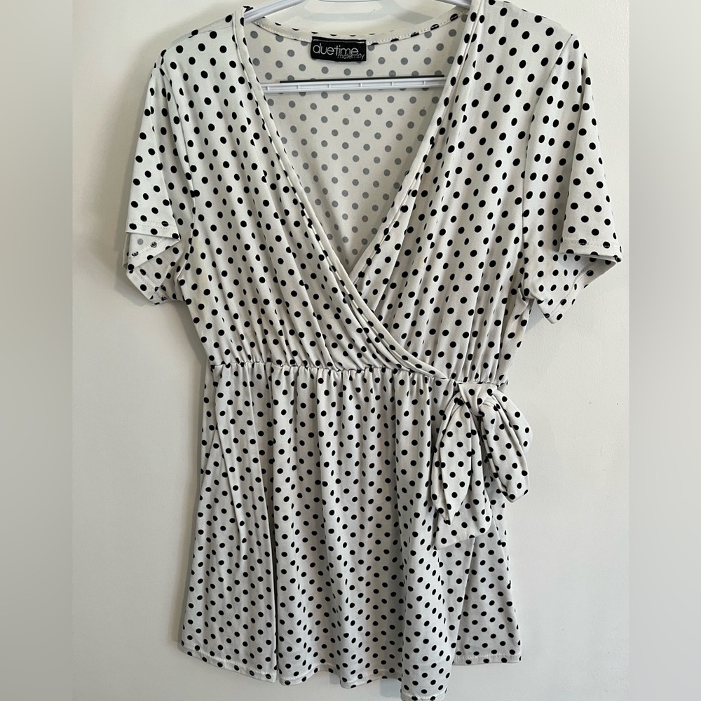 Women’s XL Due Time Maternity Blouse